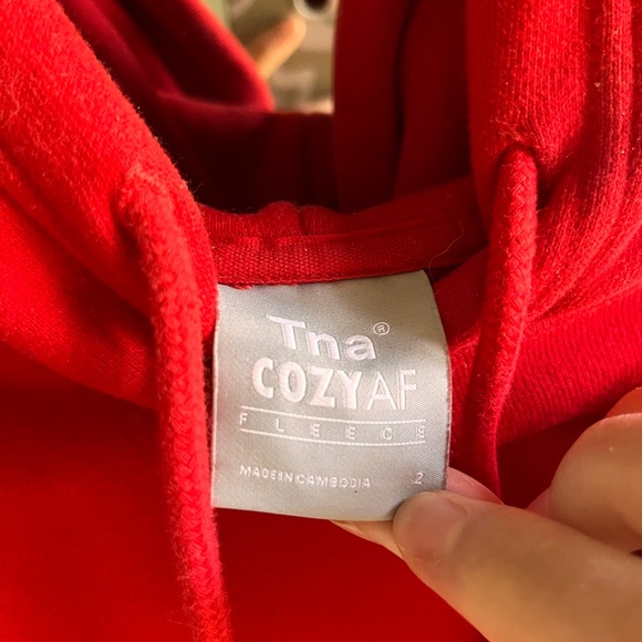 TNA cozy fleece boyfriend hoodie - Picture 5 of 5